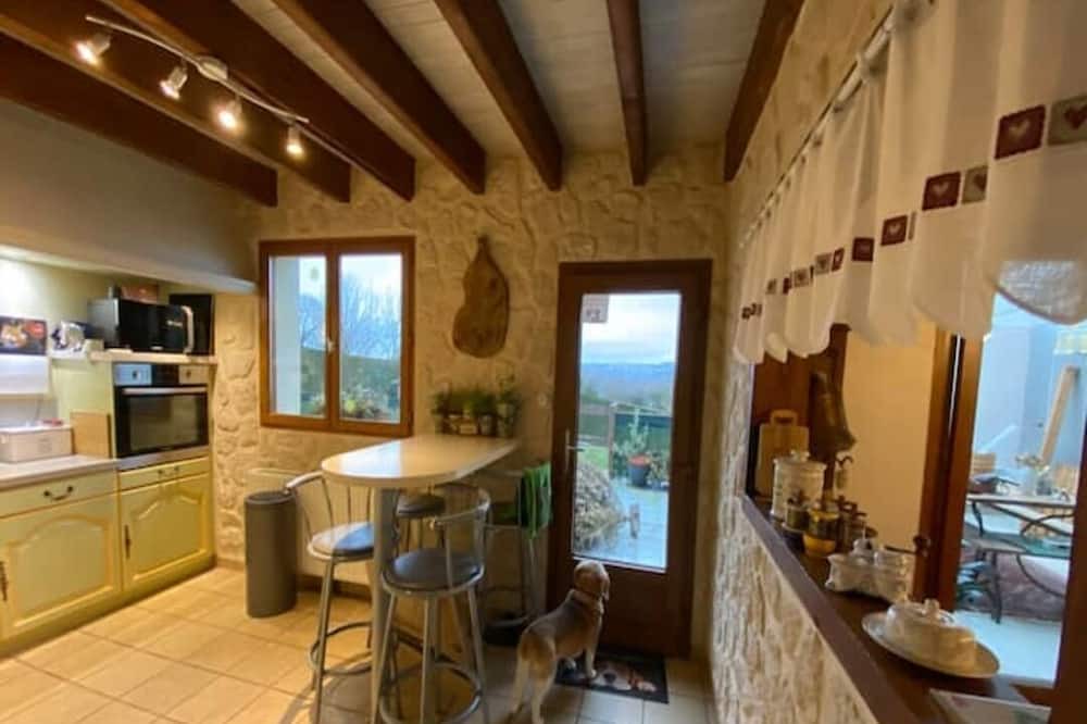 Photo of Kitchen in Brunembert