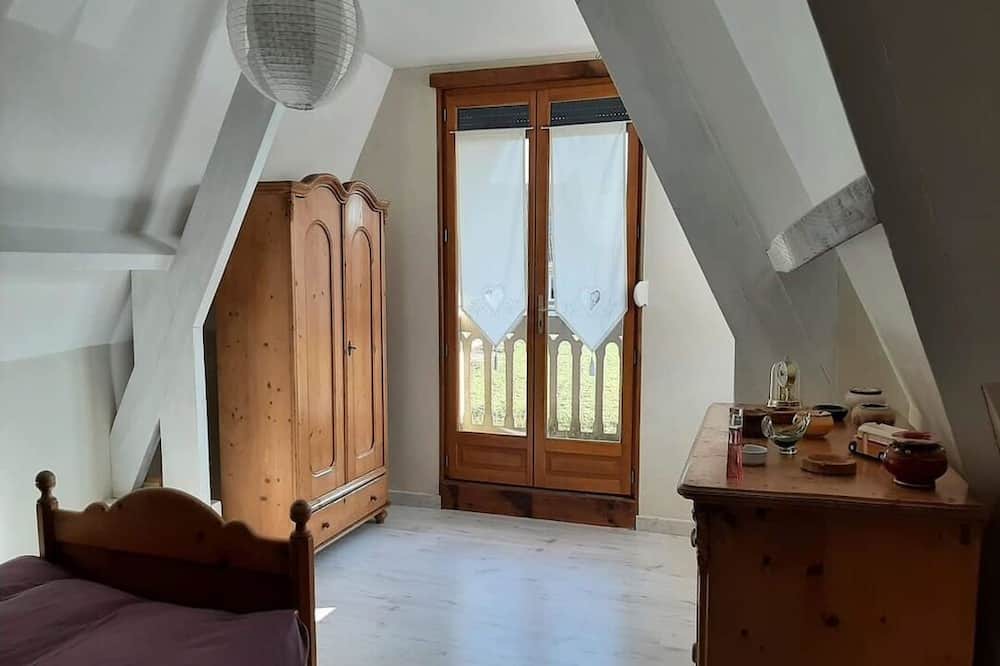 Photo of Bedroom in Brunembert