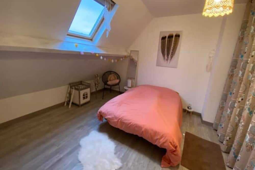 Photo of Bedroom in Brunembert