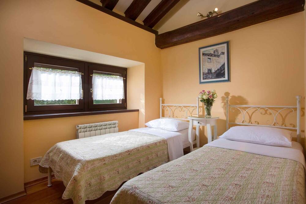 Photo of Bedroom in Momjan