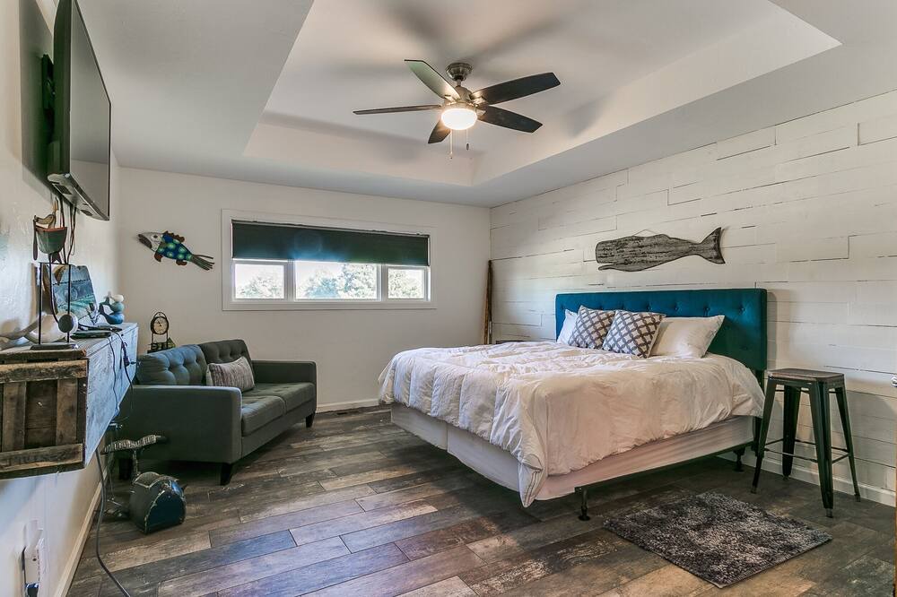 Photo of Bedroom in Cedar Valley