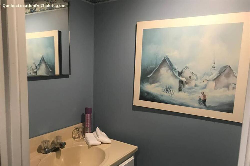 Photo of Bathroom in St-Adolphe-d'Howard