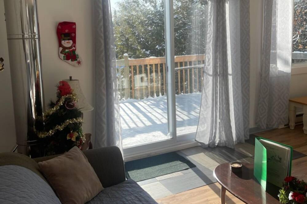 Photo of Bedroom in St-Adolphe-d'Howard