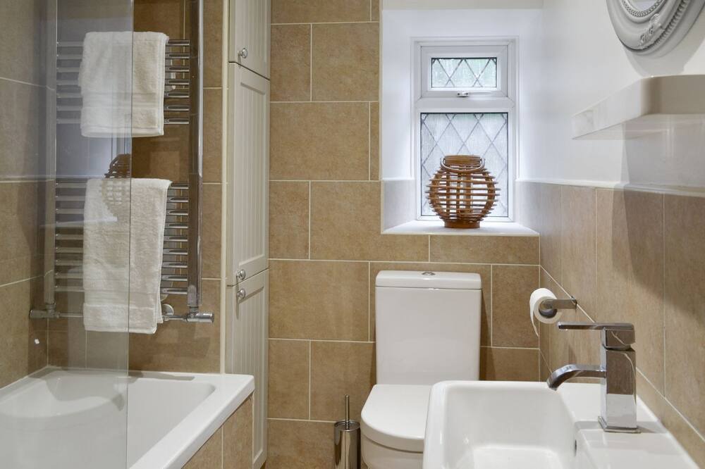 Photo of Bathroom in Spofforth