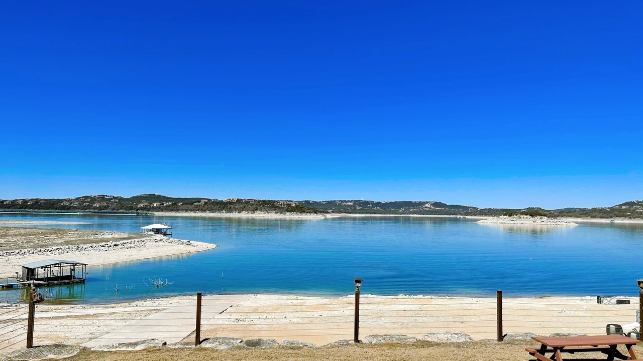 Photo of Outdoor in Hudson Bend
