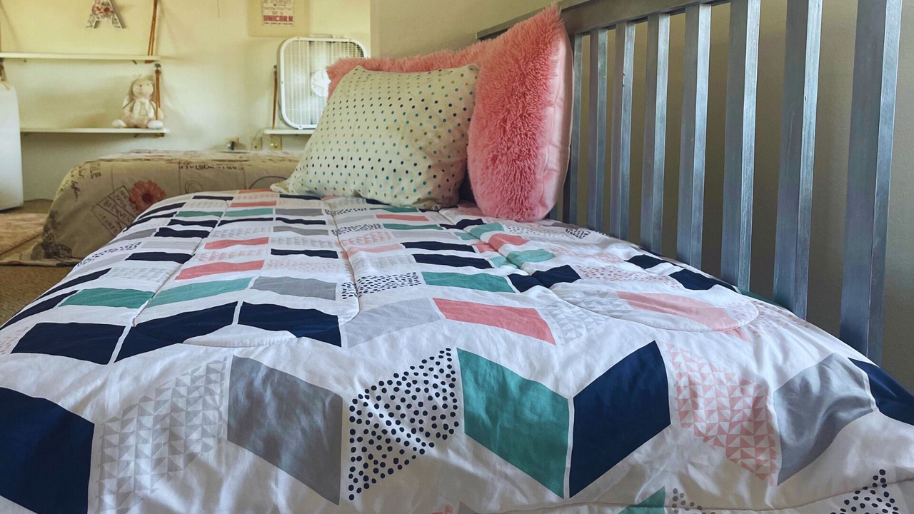 Photo of Bedroom in Hudson Bend