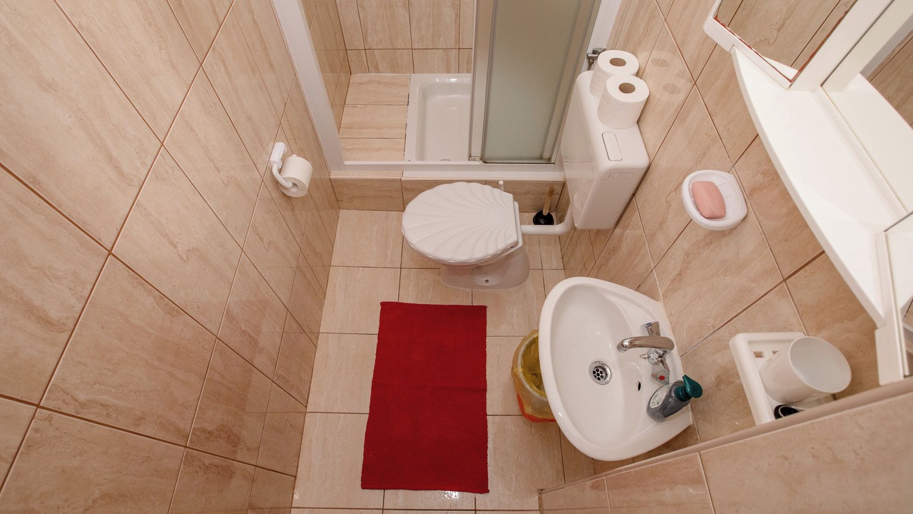 Photo of Bathroom in Rab