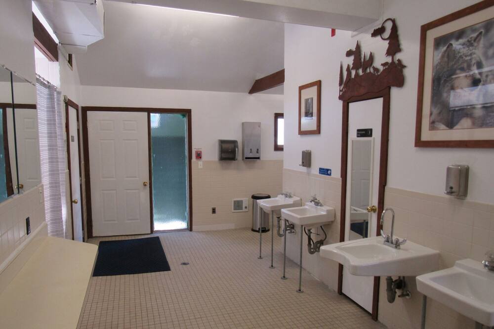 Photo of Bedroom in Wading River