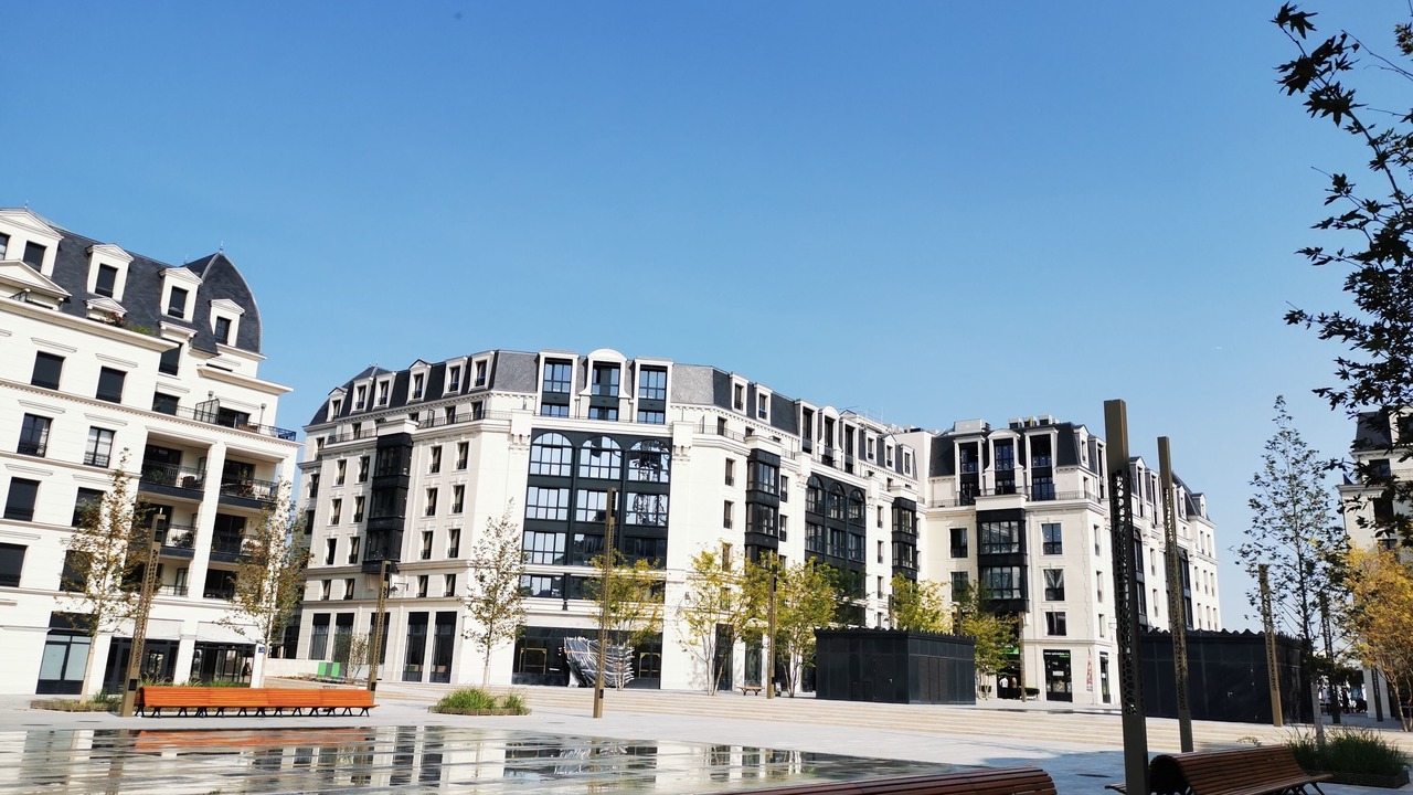 Photo of Outdoor in Clamart
