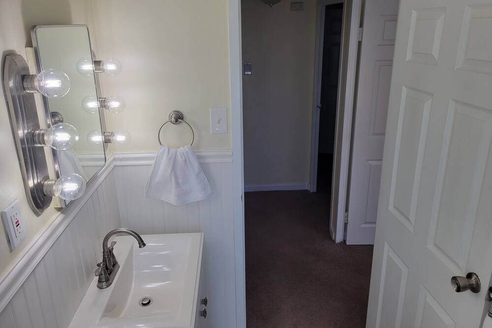 Photo of Bathroom in University City