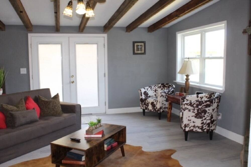 Photo of Bedroom in Sweeny
