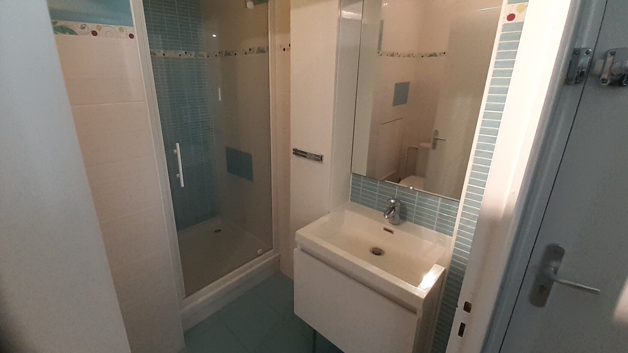 Photo of Bathroom in Saint-Omer