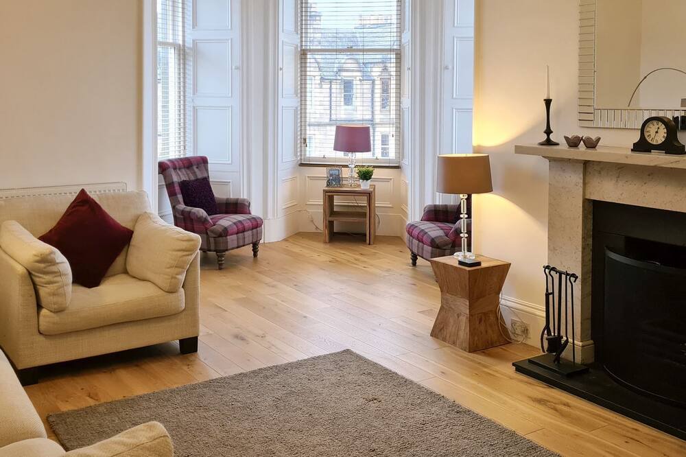 Photo of Livingroom in Marchmont