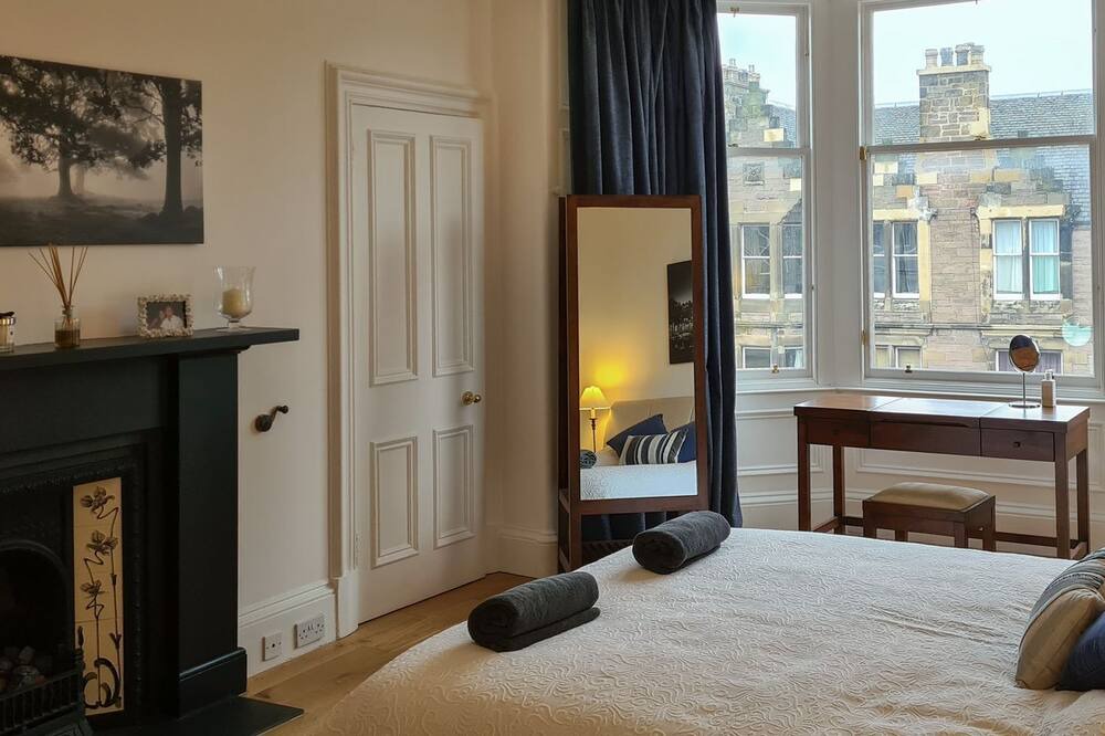 Photo of Bedroom in Marchmont