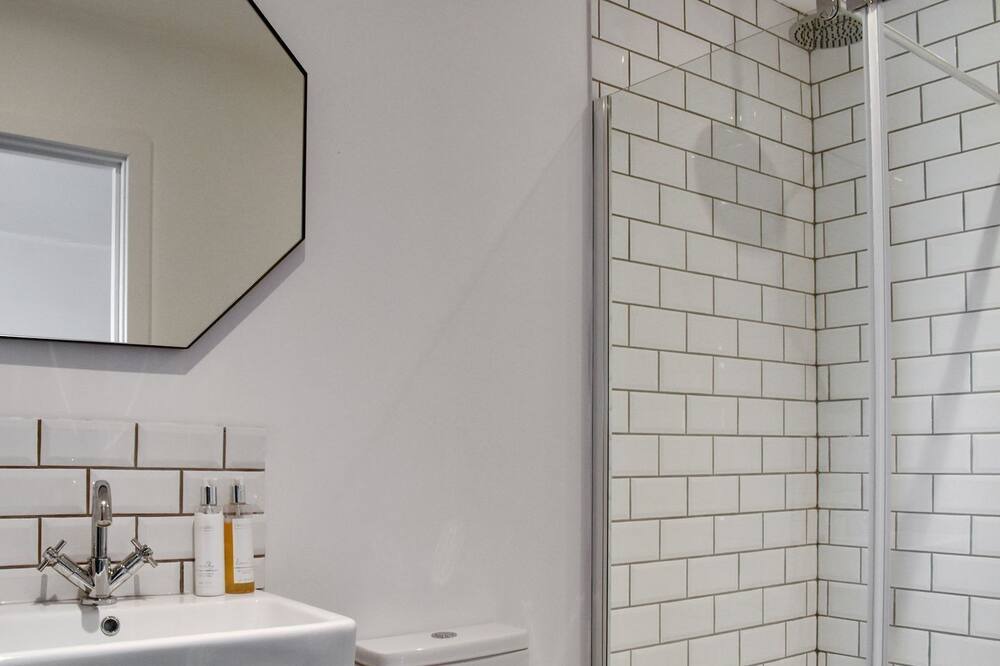 Photo of Bathroom in Oulton Broad