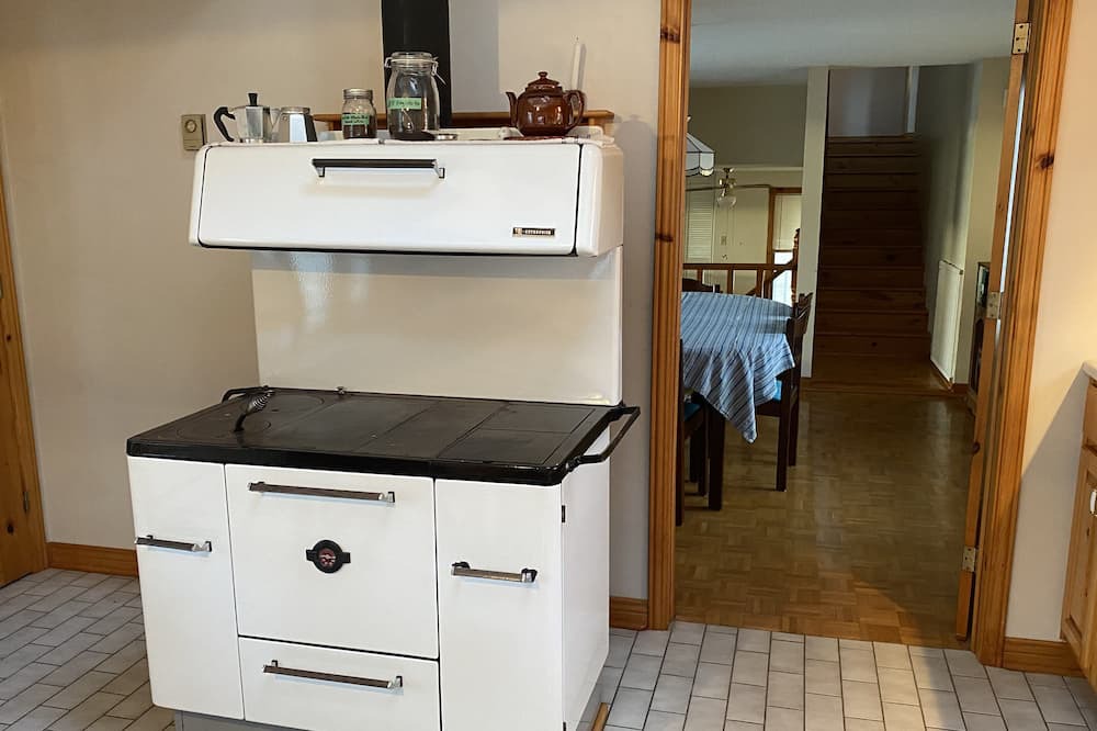 Photo of Bedroom in Halifax County