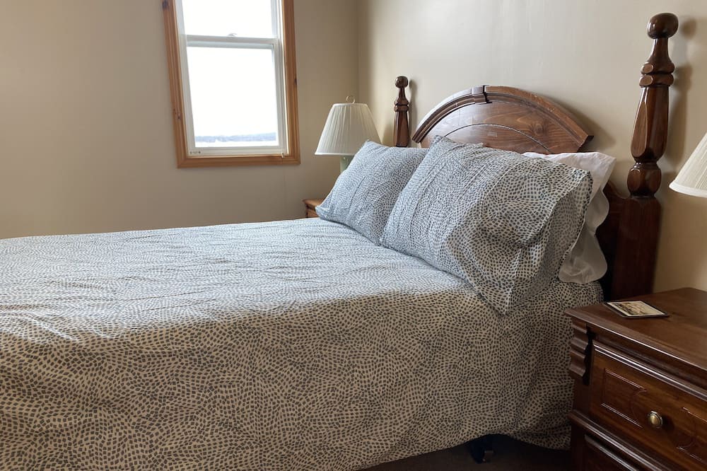 Photo of Bedroom in Halifax County