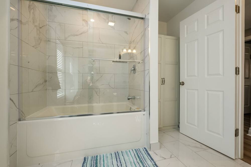 Photo of Bathroom in Windsor