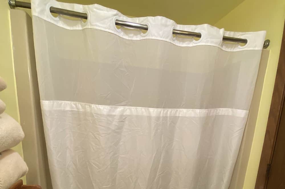 Photo of Bathroom in Mackinac Island