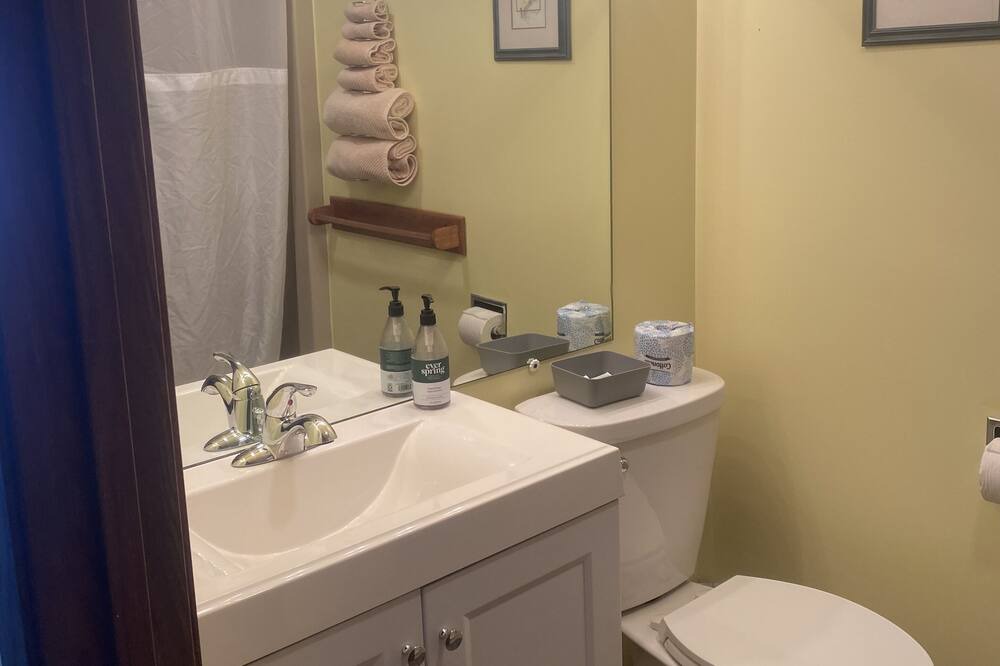 Photo of Bathroom in Mackinac Island