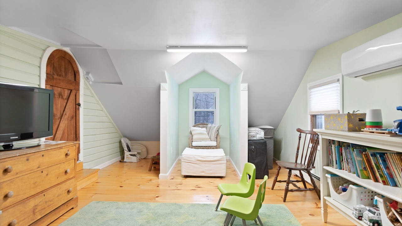 Photo of Others in Allaben