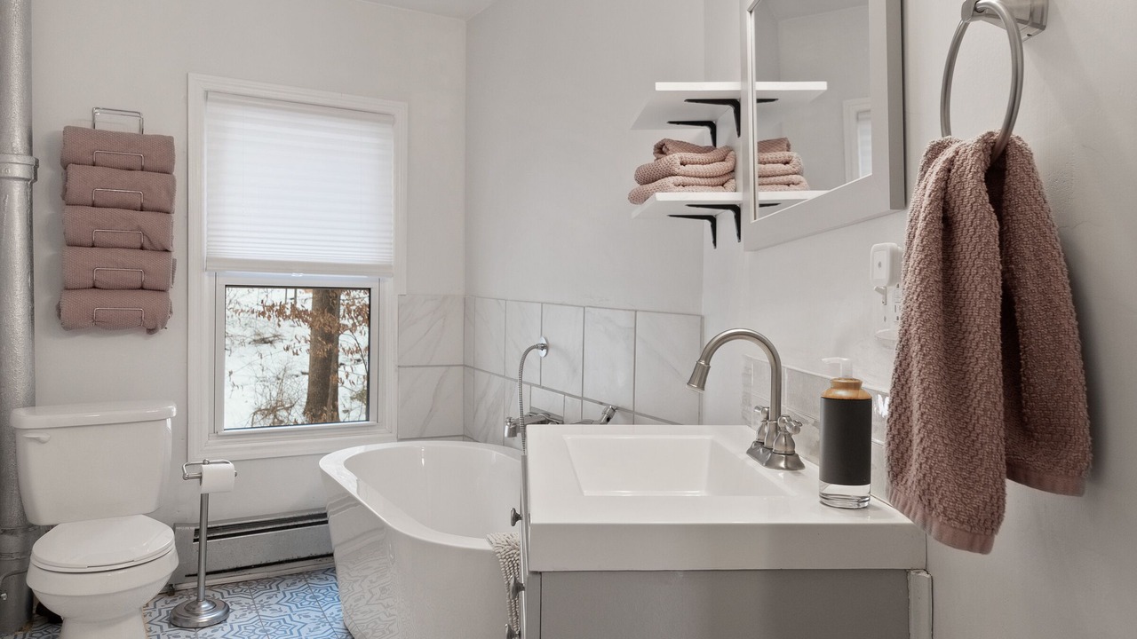 Photo of Others in Allaben