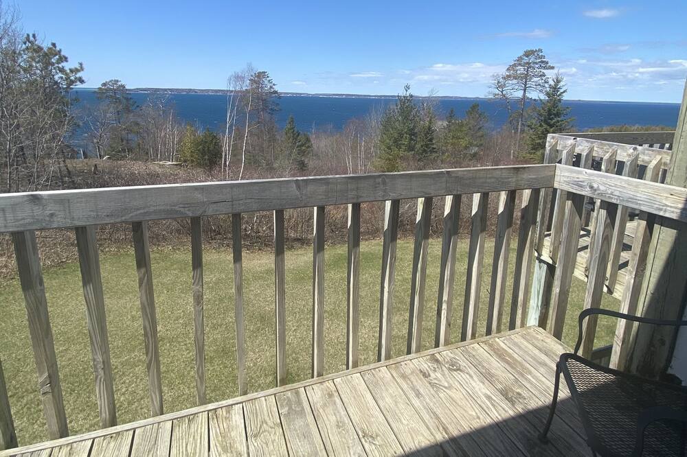 Photo of Patio Balcony in Mackinac Island