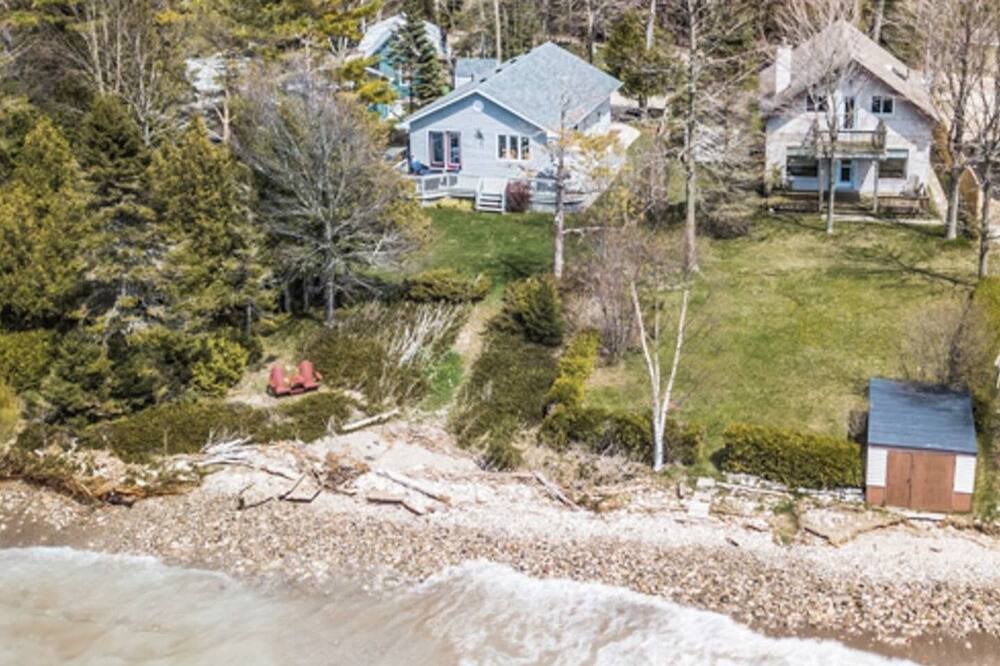Photo of Others in Point Clark