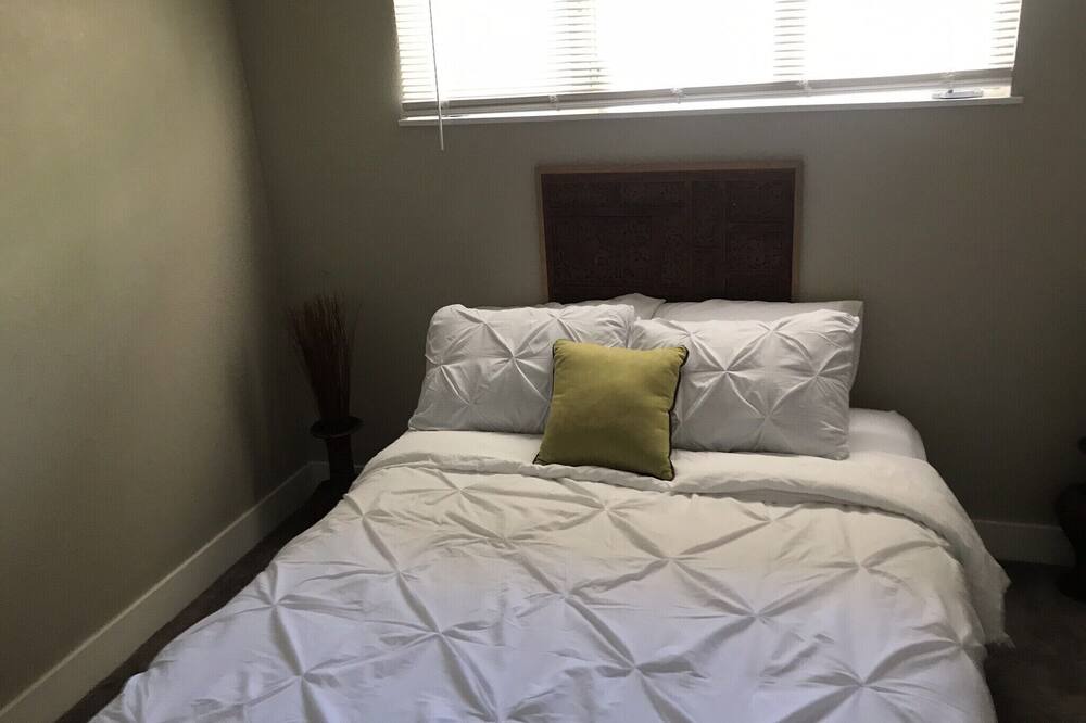 Photo of Bedroom in Downtown Las Vegas