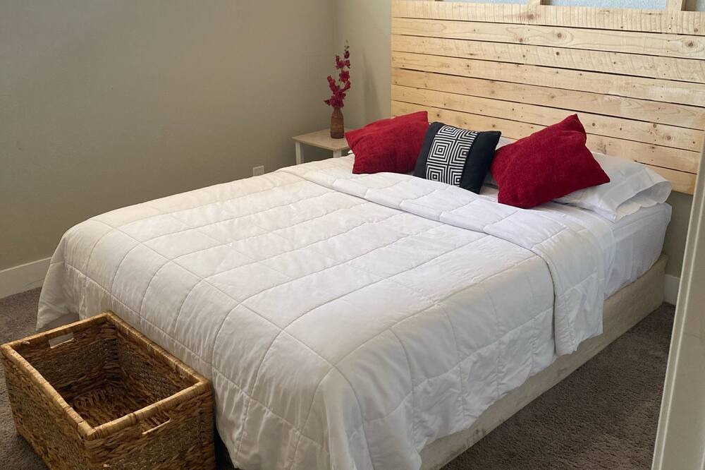 Photo of Bedroom in Downtown Las Vegas