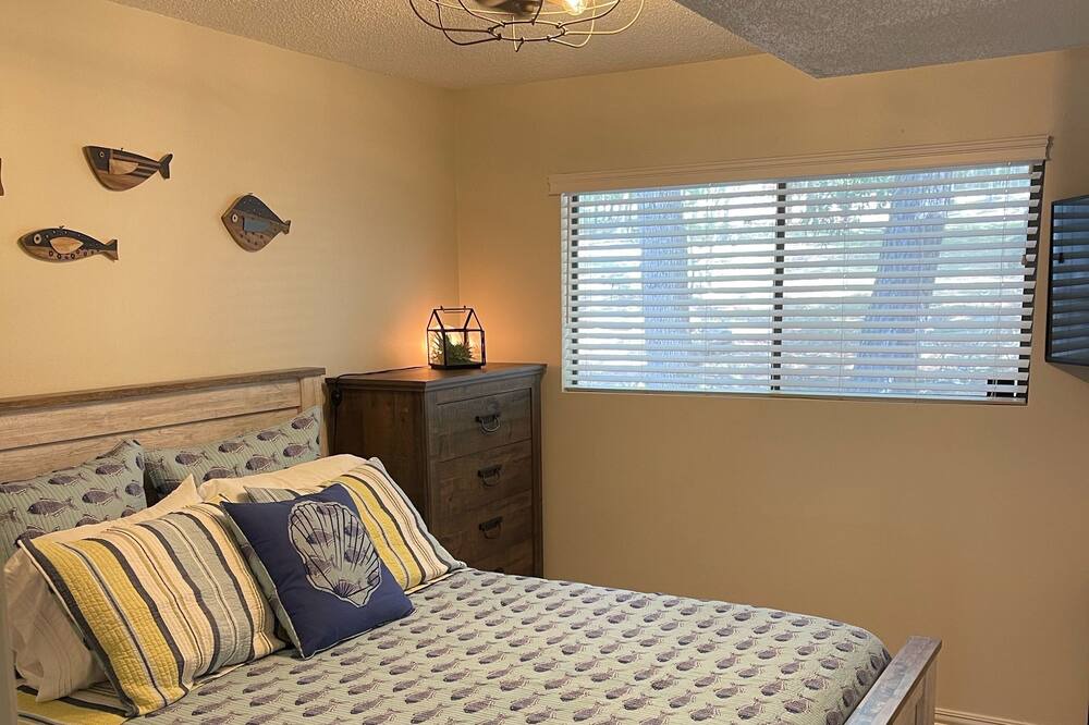 Photo of Bedroom in Cape Royale