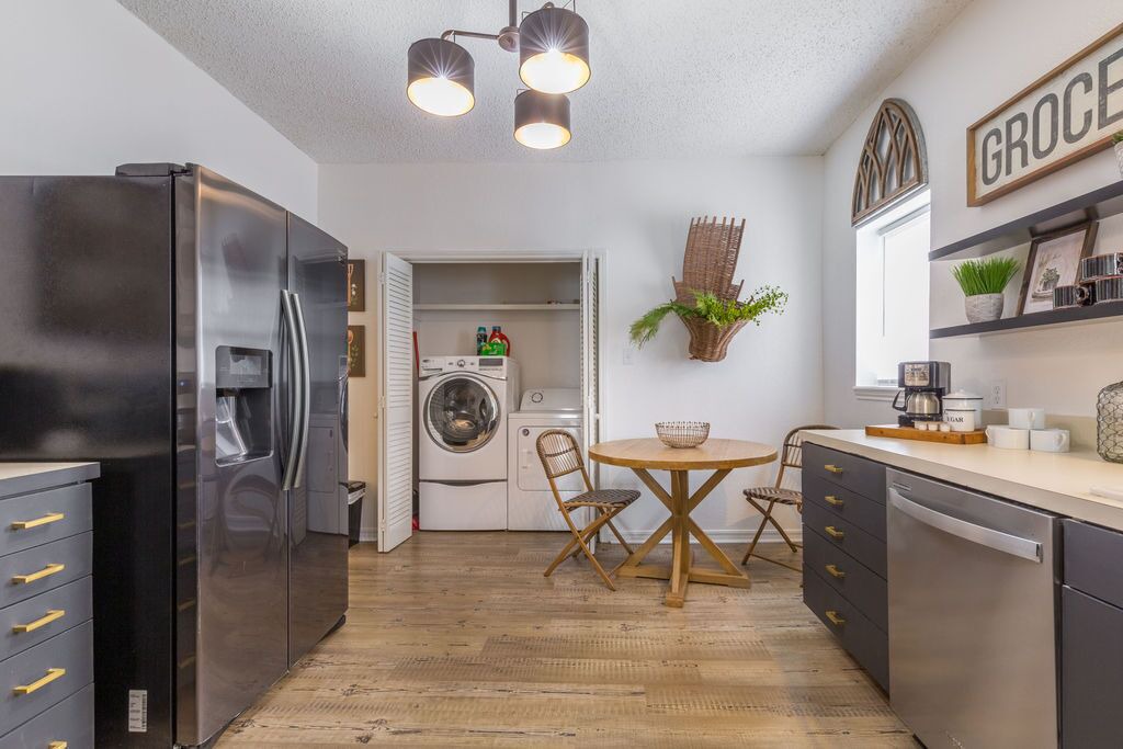 Photo of Kitchen in Sayles Blvd. Area