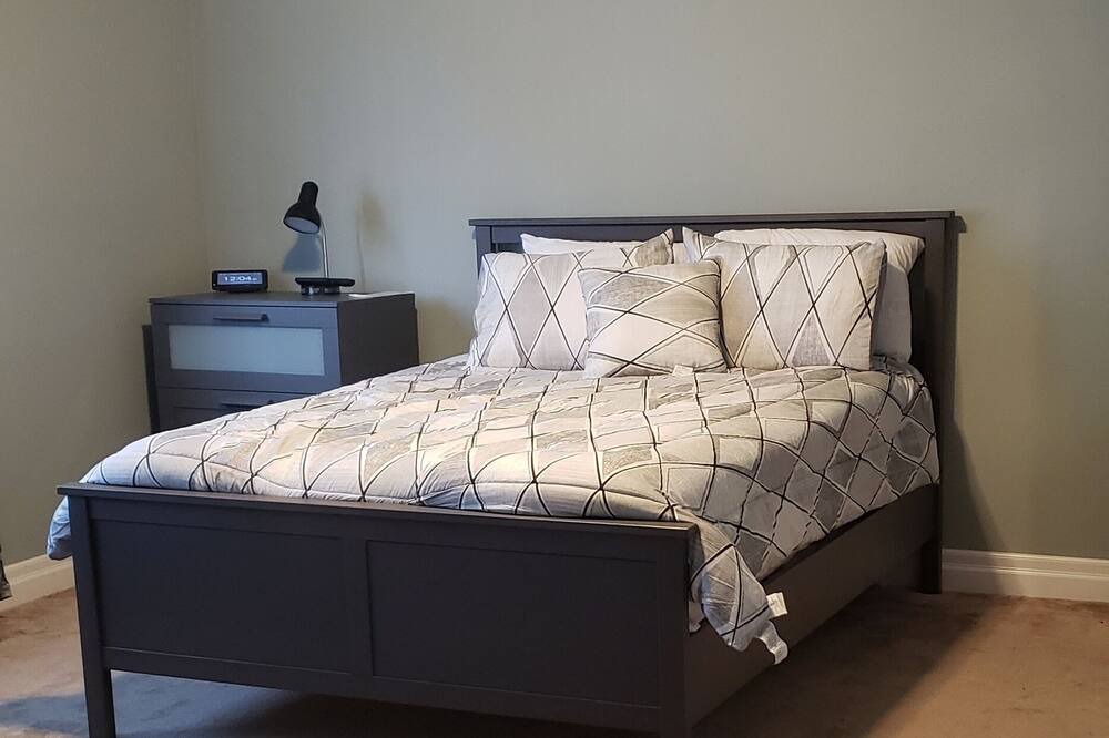 Photo of Bedroom in Fairview