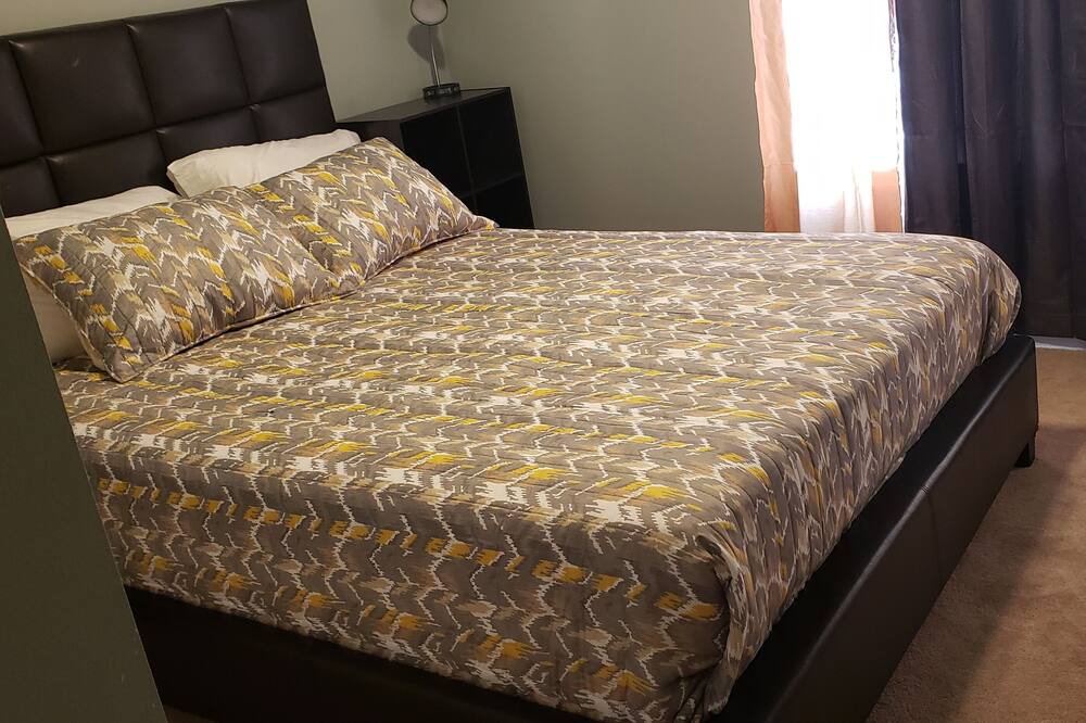 Photo of Bedroom in Fairview