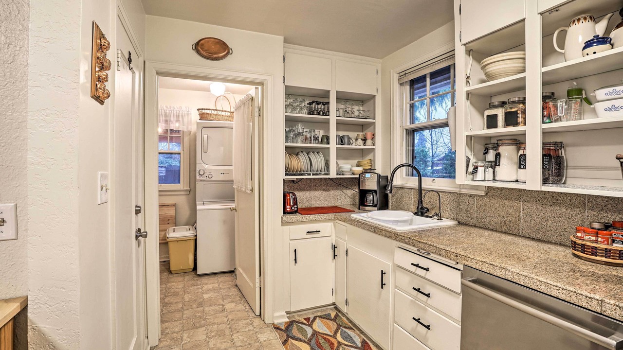 Photo of Kitchen in Grants Pass