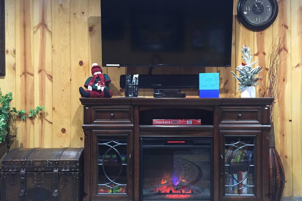 Photo of Livingroom in Greer