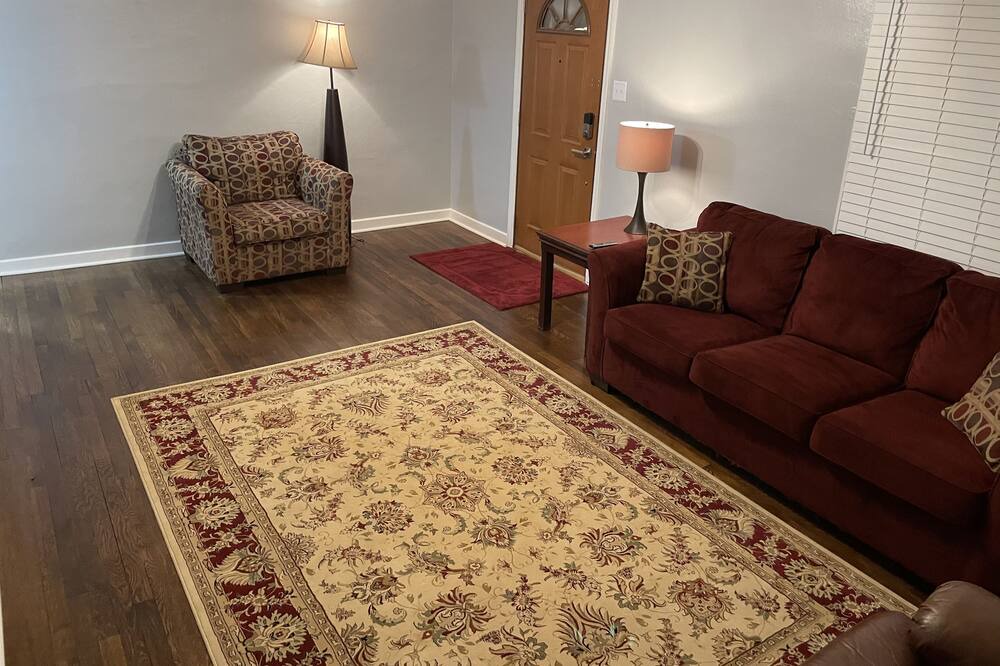 Photo of Livingroom in Salem