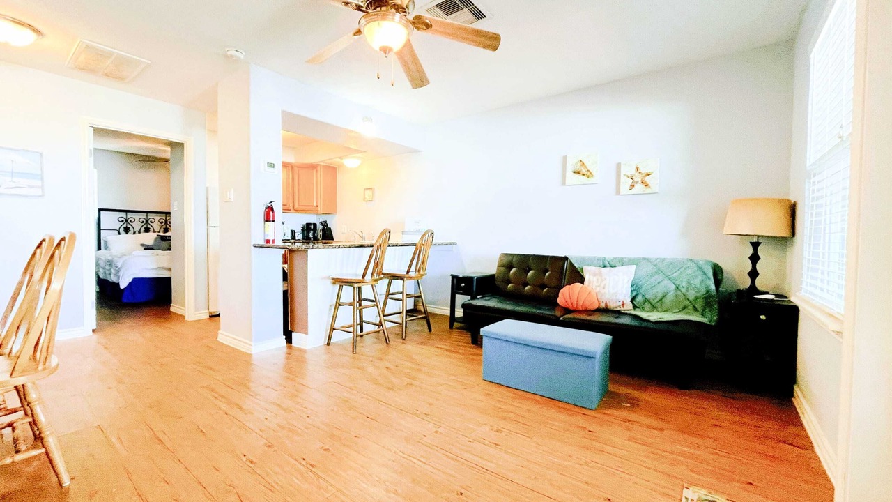 Photo of Livingroom in Surfside Beach