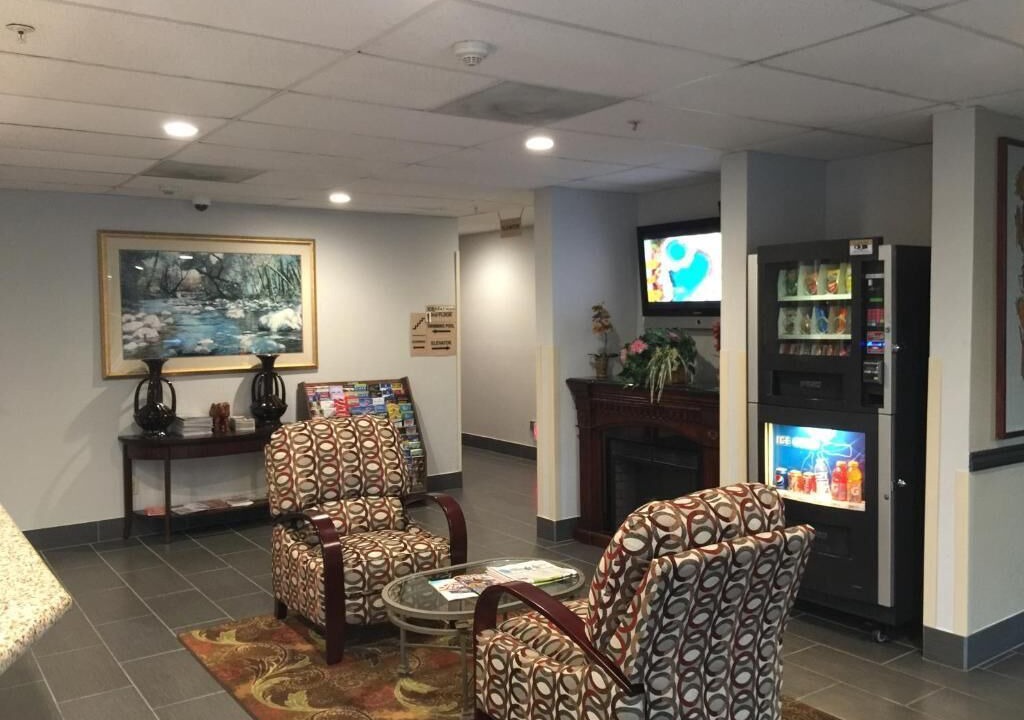 Photo of Others in Pleasant Hill