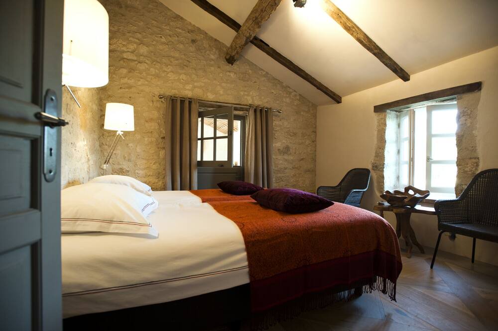 Photo of Bedroom in Sauveterre
