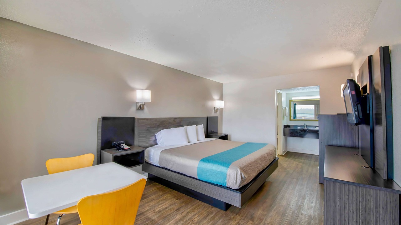 Photo of Others in Byron