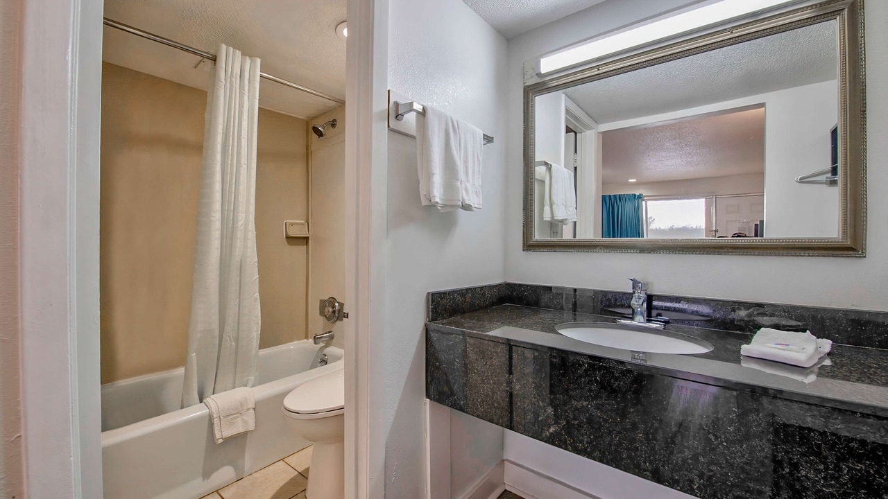 Photo of Others in Byron