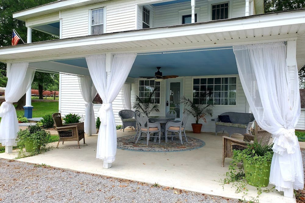 Photo of Patio Balcony in Mc Dougal