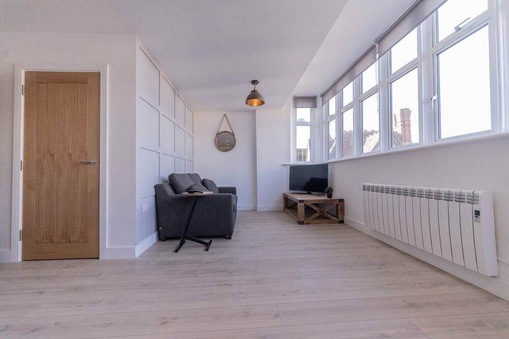 Photo of Others in Wantage