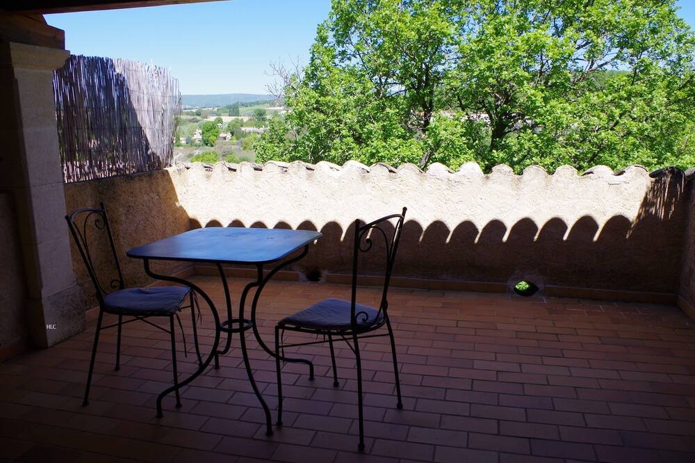Photo of Patio Balcony in Niozelles