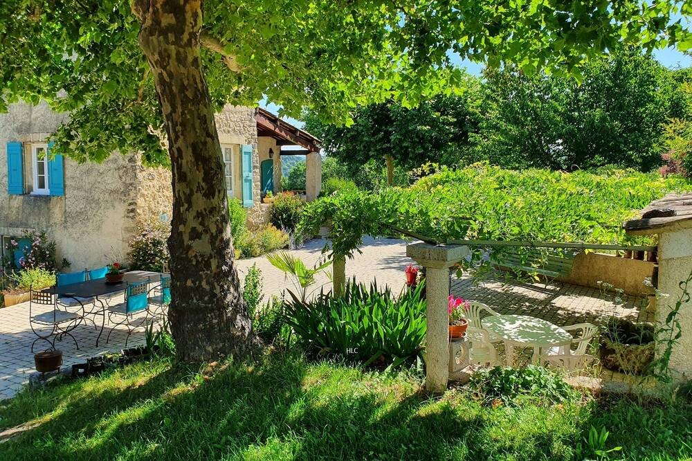 Photo of Outdoor in Niozelles