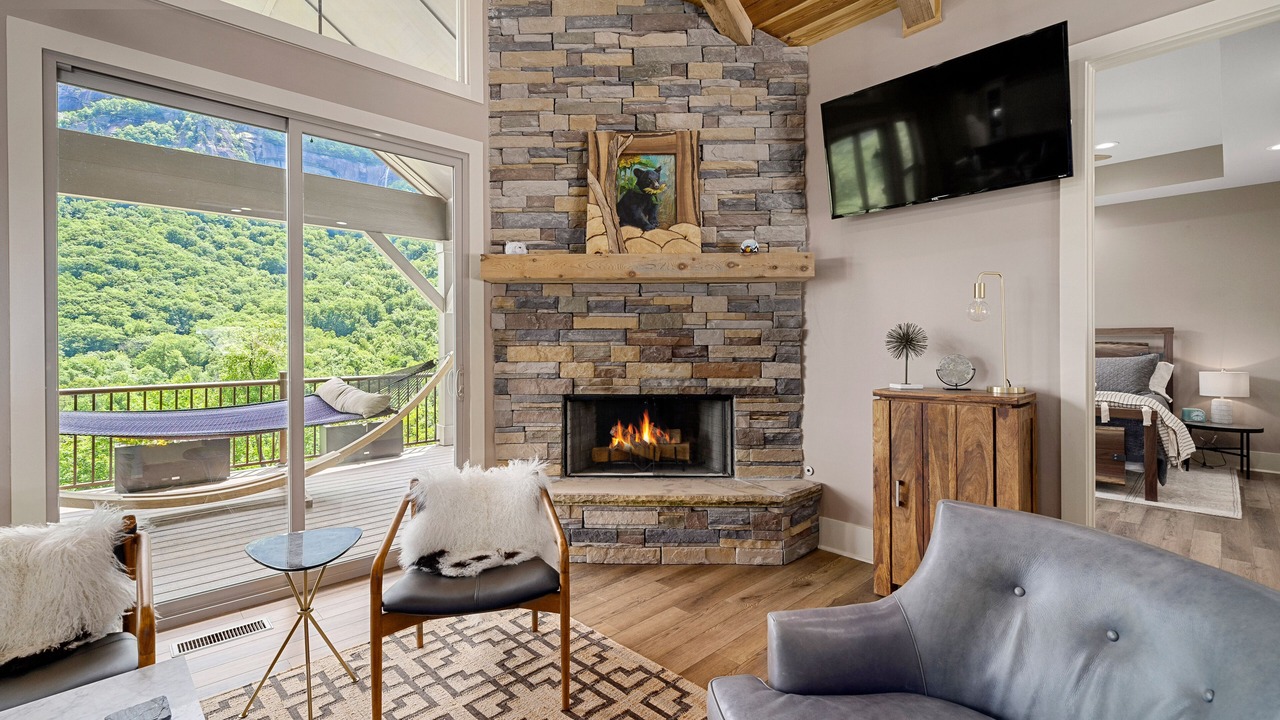 Photo of Livingroom in Chimney Rock