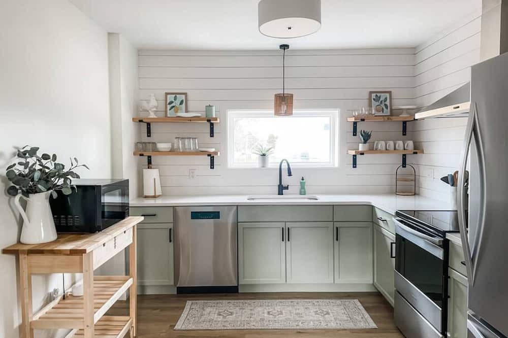 Photo of Others in Reading