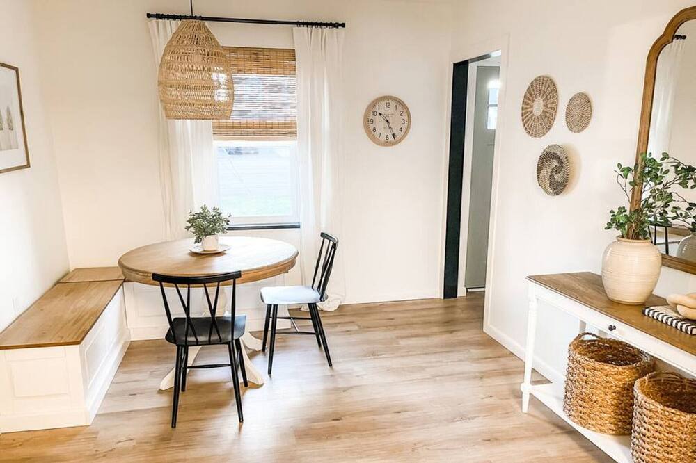 Photo of Livingroom in Reading