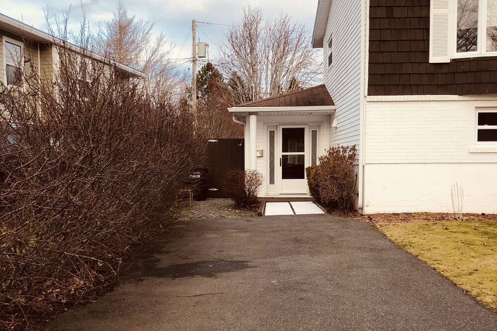 Photo of Outdoor in Terra Nova
